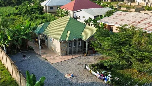 3bdrm House in Koforidua Apenkwa, New-Juaben Municipal for sale · Photo 1