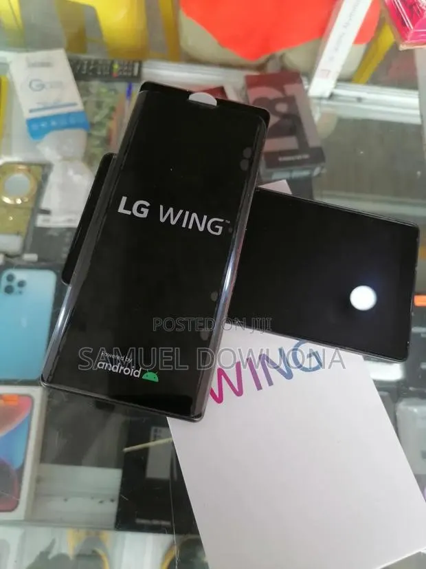 New LG Wing 5G 128 GB Black · Photo 1