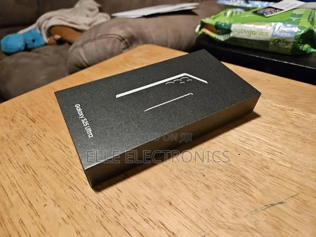 New Samsung Galaxy S25 Ultra 512 GB Black · Photo 1