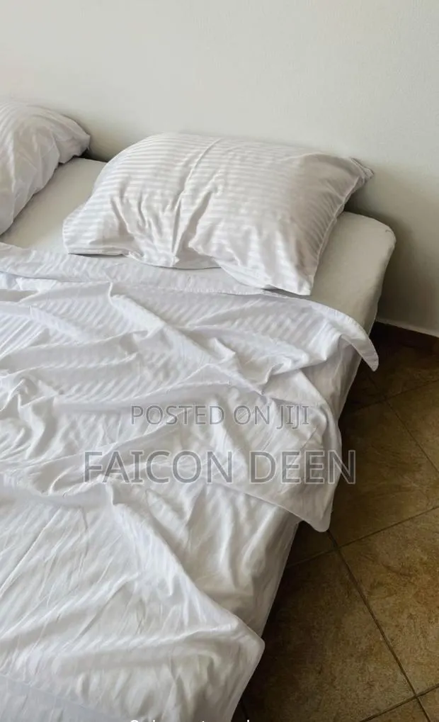 Cotton Bedsheets That Last Longer ( Hotel 2 Bedsheets,4 Pillow Cases · Photo 1