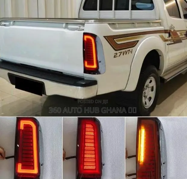 Smoked Black Tail Light for Hilux · Photo 1