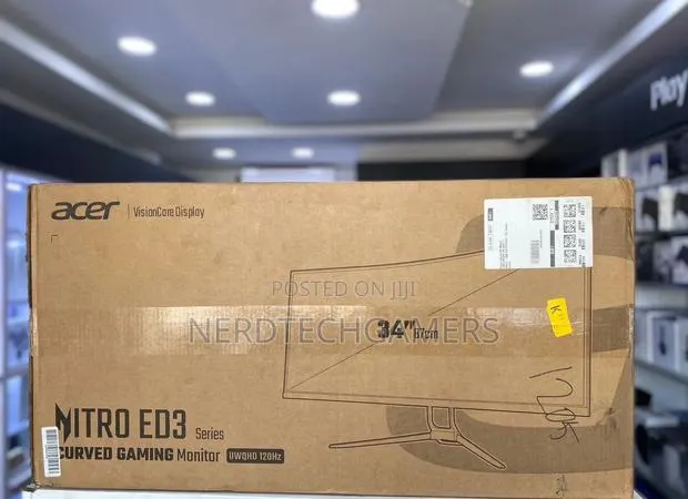 Acer Nitro Ed3 Curved Gaming Monitor 34inch · Photo 1