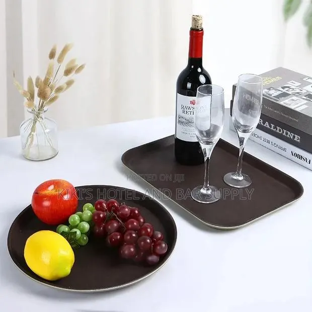 Non-Slip Round Rectangular Tray · Photo 1