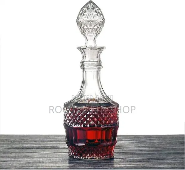 Vintage Bohemia Crystal Heavy Glass Decanter - Geodesic Stopper · Photo 1