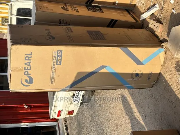 Modern Eco Essential Upright Showcase Pearl PVC46 , 318 Litr · Photo 1