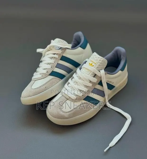 Adidas Gazelle ‘Indoor Blue’ · Photo 1