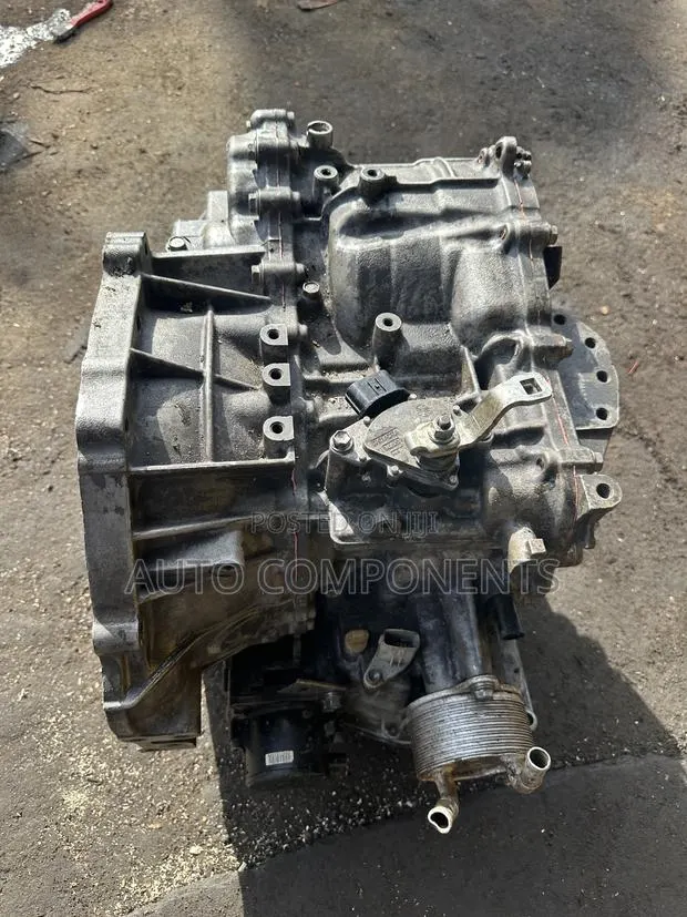 Toyota Corolla 2014 Gearbox (Transmission) · Photo 1