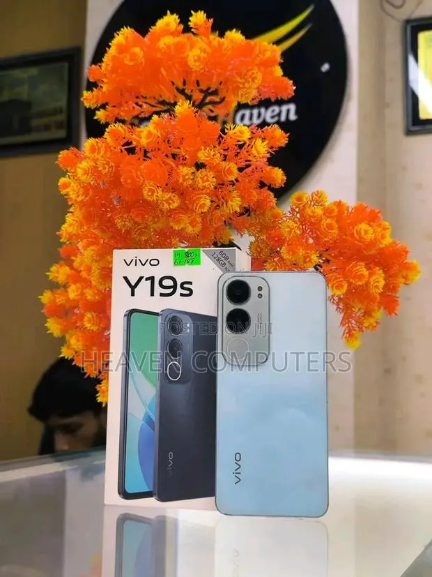New Vivo Y19 128 GB Gray · Photo 1