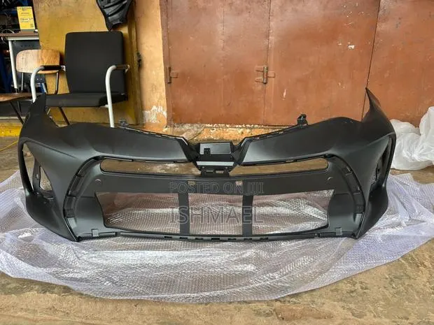 Corolla Front Bumper 2017-2020 · Photo 1