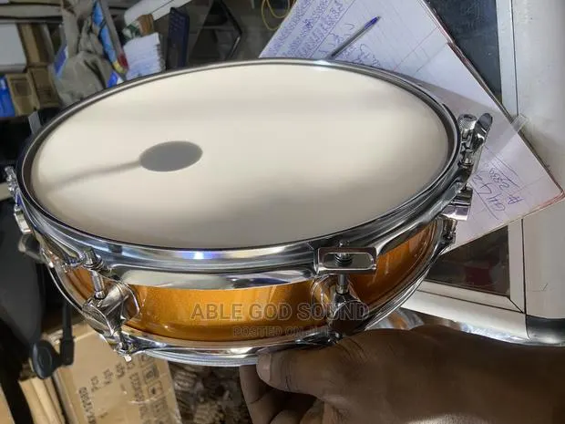 Yamaha Piccolo Snare Drum · Photo 1