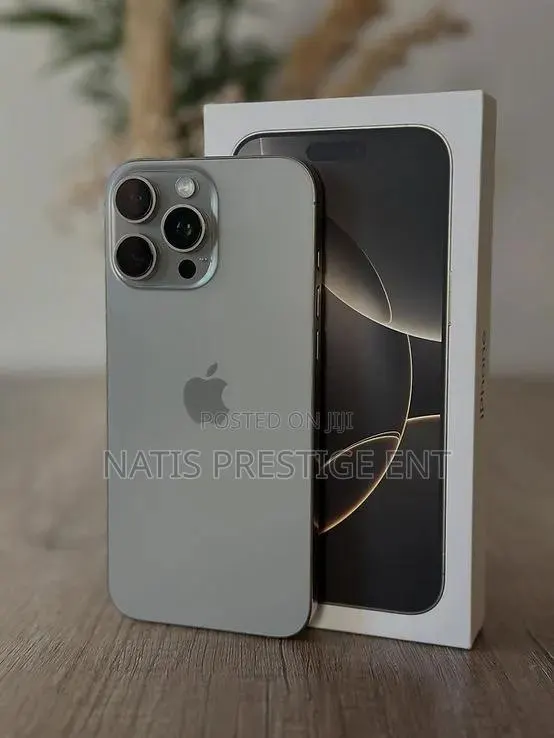 New Apple iPhone 15 Pro Max 1 TB Silver · Photo 1
