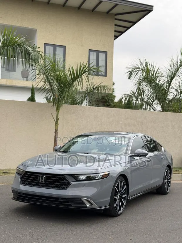 Honda Accord 2024 Gray · Photo 1