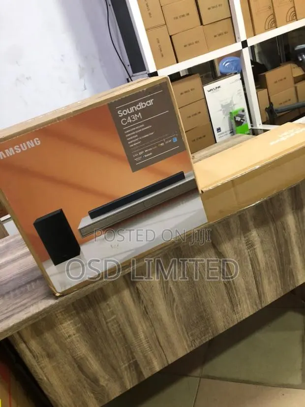 Samsung C43m Soundbar With Wireless Subwoofer · Photo 1
