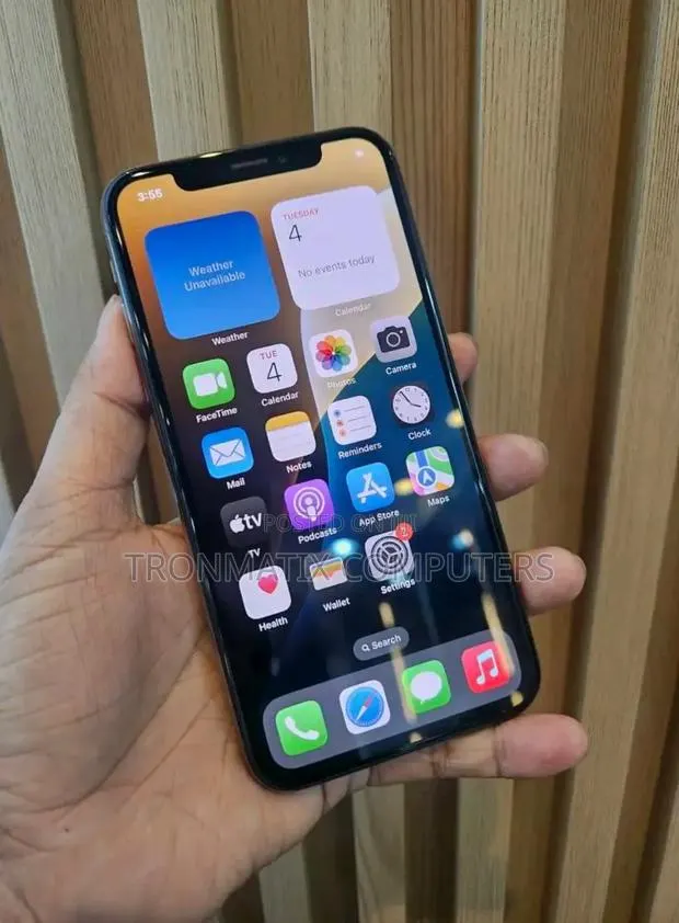New Apple iPhone XS Max 512 GB Gold · Photo 1