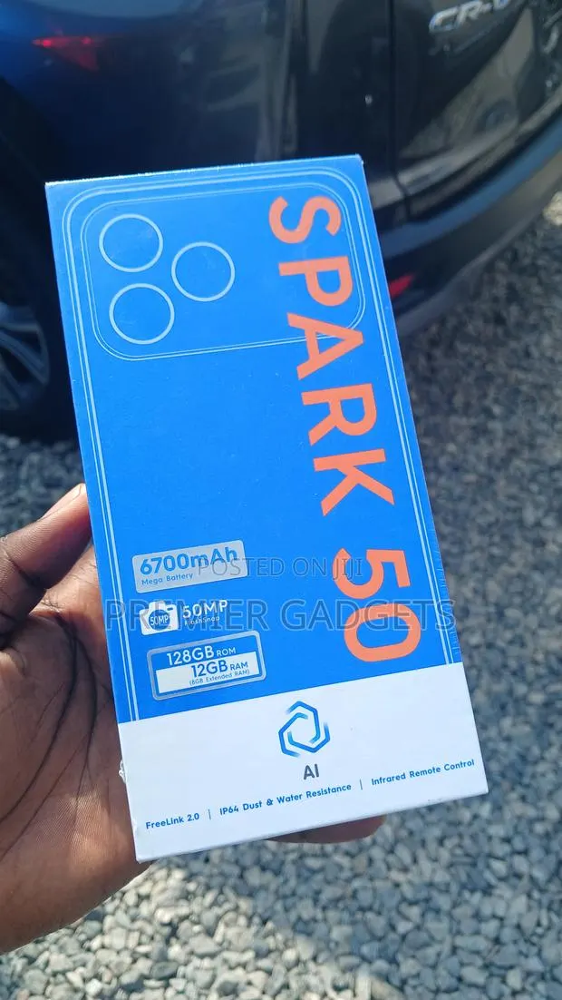 New Tecno Spark 50 128 GB White · Photo 1