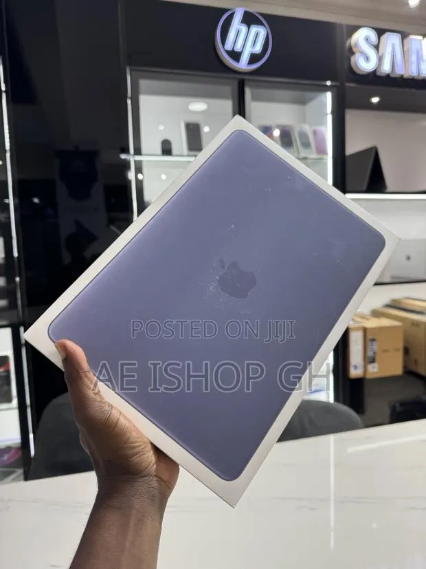 New Laptop Apple MacBook Neo 2026 8GB SSD 512GB · Photo 1