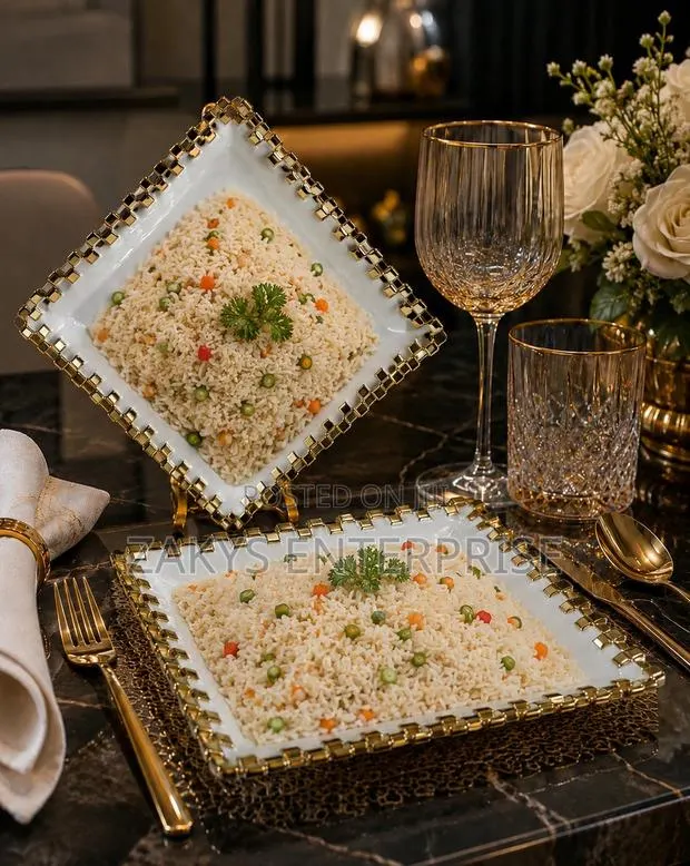 Luxury Square Ceramic Plates 2pcs · Photo 4