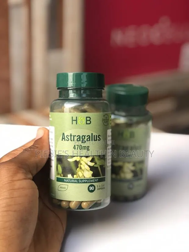 Holland Barrett Astragalus 470mg 90 Capsules · Photo 1