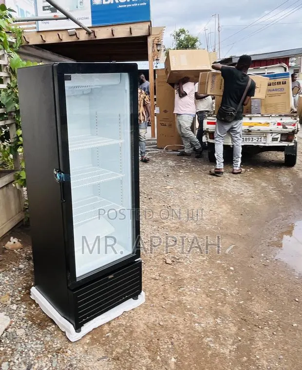 Check Out TCL F215cb 212ltrs Electric Display Fridge, Black · Photo 1