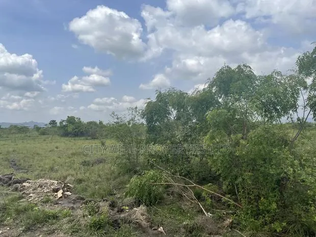 Lands at Shai Hills Golf City for Sale · Photo 1