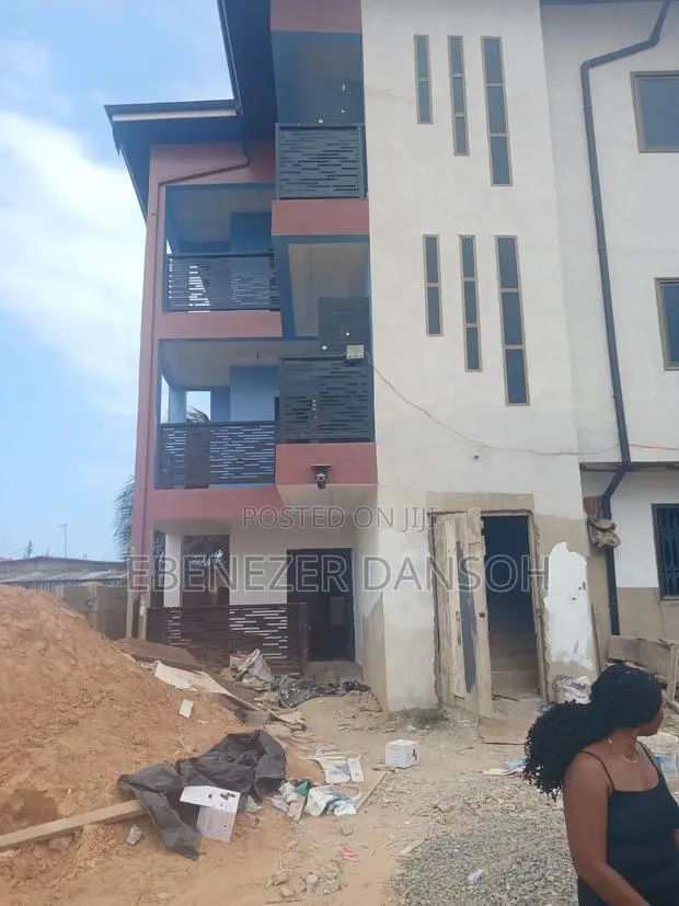 3bdrm Apartment in Kofi Annan, Ledzokuku-Krowor for rent · Photo 1