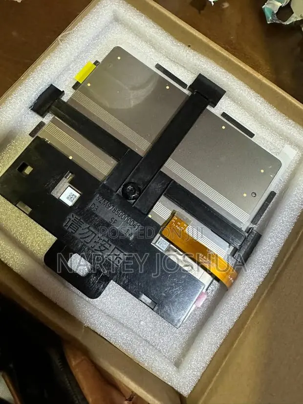 Tecno v Fold 1 AD10 Screen · Photo 1