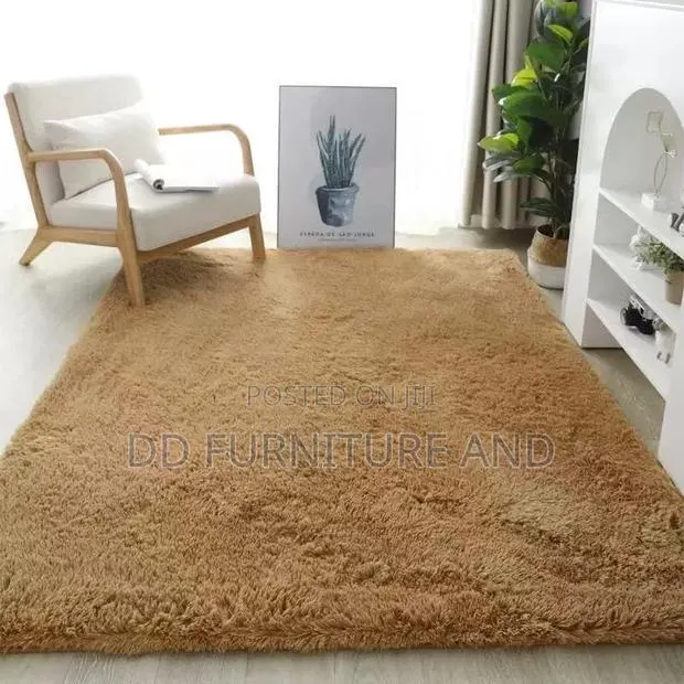 Fluffy Carpet · Photo 1