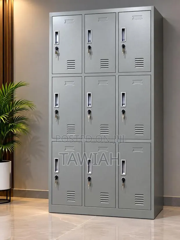9-Doors Metal Staff Locker Cabinet · Photo 1