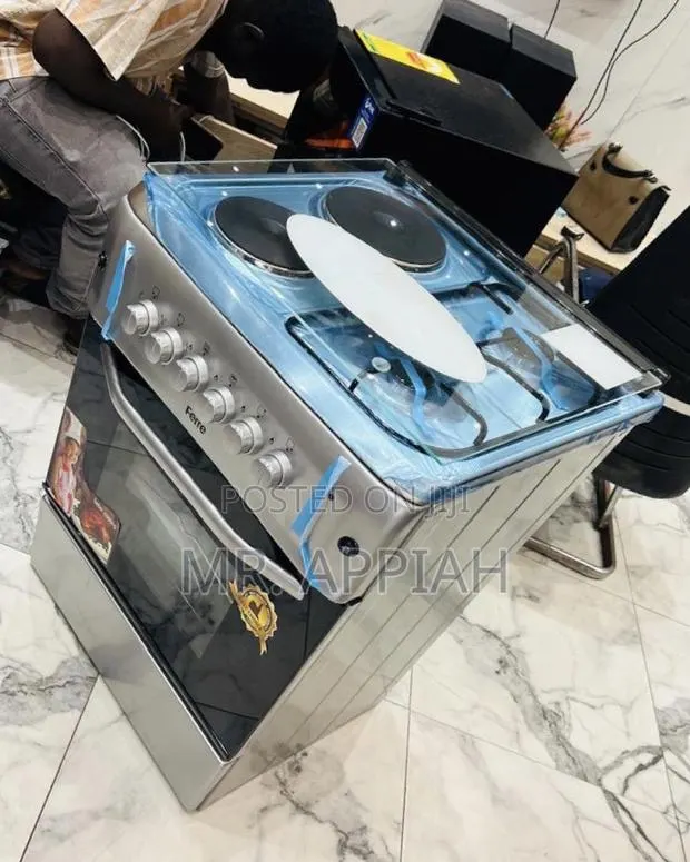 Efficient Ferre 60x60cm 2 Gas + 2 Electric Cooker(Gray). · Photo 1