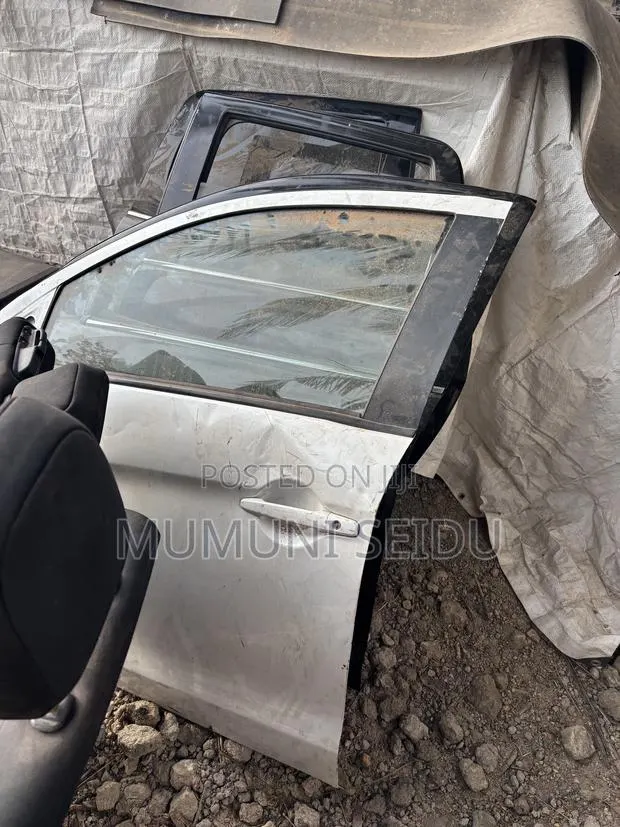 Mitsubishi Outlander Asx RVR Parts · Photo 2