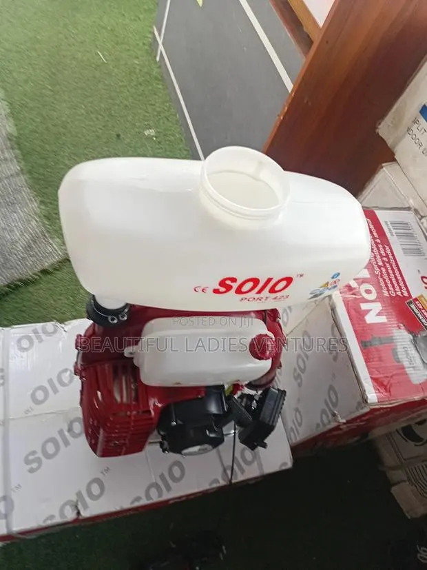 Pro-Series Sprayer Engineered for Strict Agricultural Demands Solo423 · Photo 1