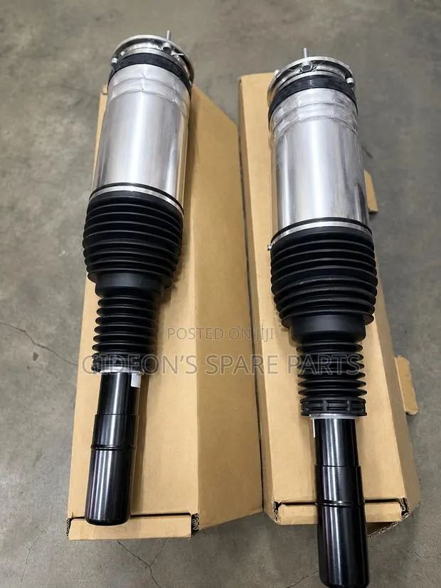 Range Rover Sports/Vogue 2014 - 2020 Front Shocks · Photo 1