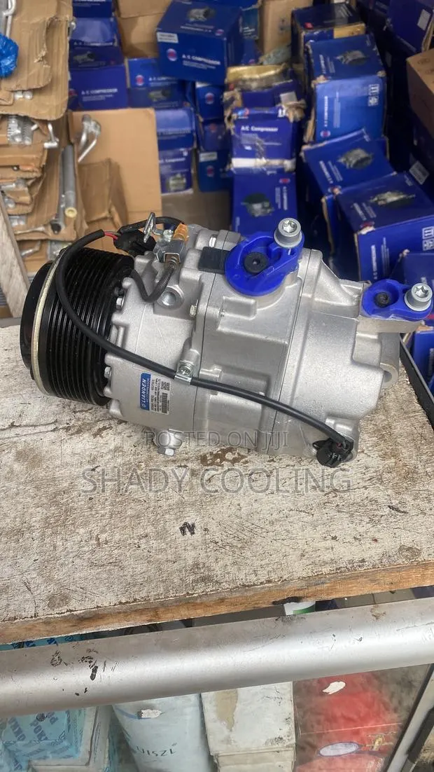 BMW X5 X6 F15 Car AC Compressor · Photo 1