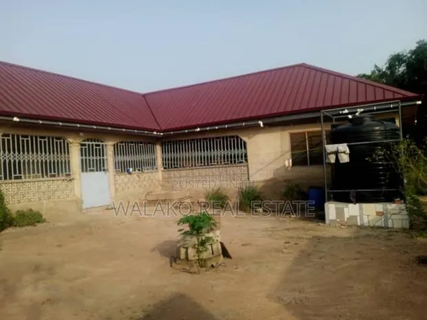 4bdrm House in Amasaman for sale · Photo 1