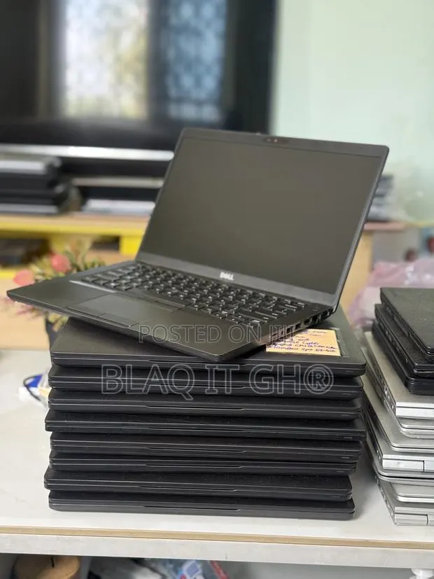 Laptop Dell Latitude 5400 8GB Intel Core i5 SSD 256GB · Photo 1