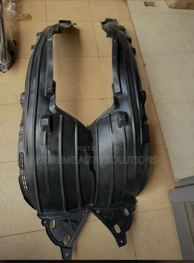 CRV 2017-2022 Mud Guard Rubber Original · Photo 1