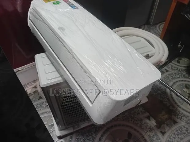 1.5hp White Rainbow Ultrablast Window Ac -Epic Performance. · Photo 1