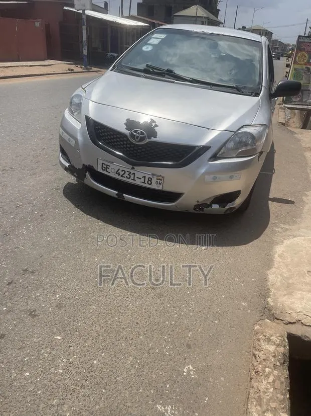Toyota Yaris 1.5 S Automatic 2009 Silver