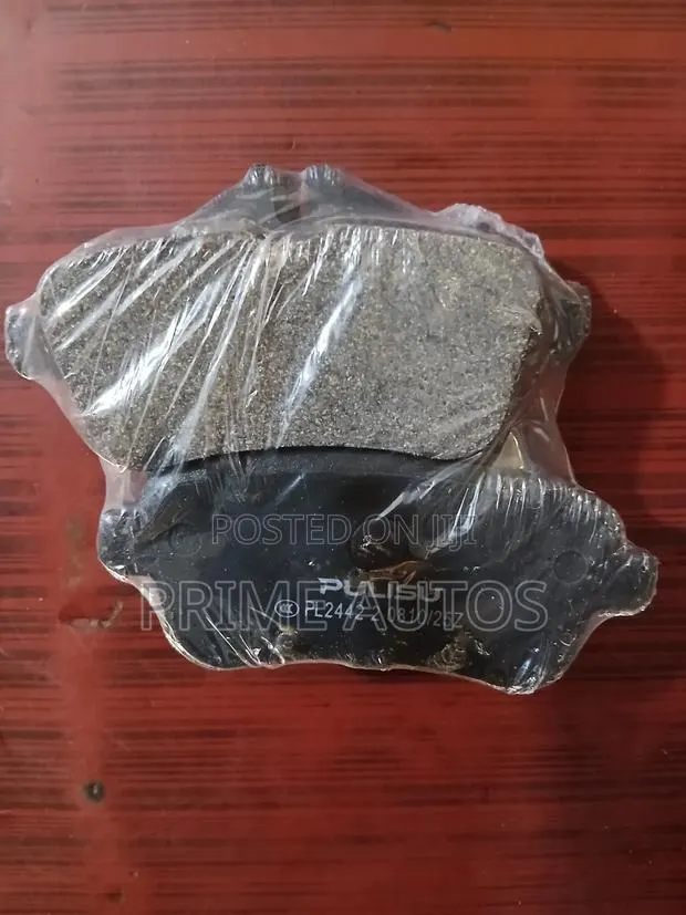 Genuine Toyota Breakpads PL2442 · Photo 1