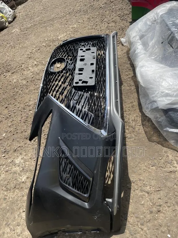 Lexus NX300 2018-2022 Front Bumper Complete · Photo 1