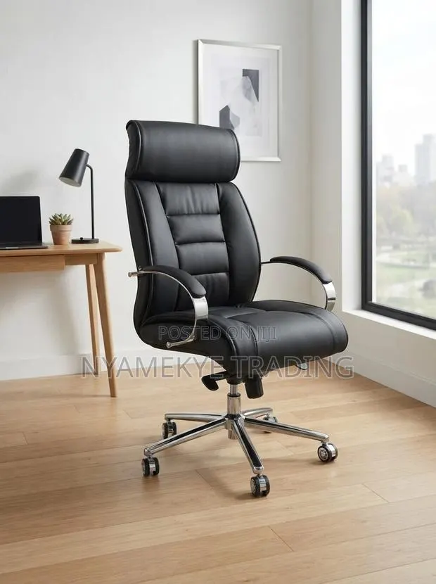 Executive Office Chair · Photo 1