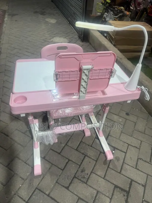 Adjustable Kids Table and Chair · Photo 1