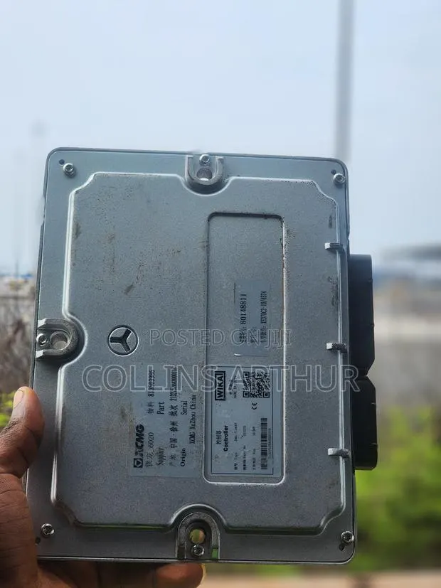 Excavator Control Board · Photo 1