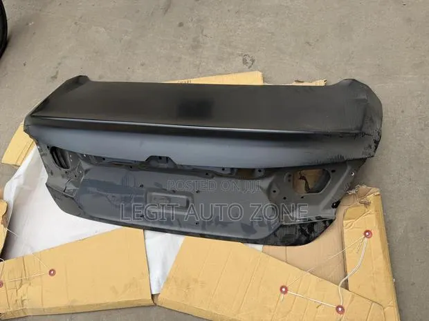 Honda Accrod 2018,2019,2020,2021,2022, Boot Available · Photo 1