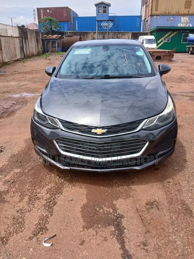 Chevrolet Cruze LT Auto 2017 Gray · Photo 1