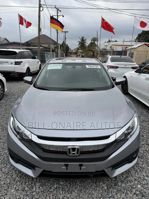 Honda Civic EX-L Sedan 2018 Silver · Photo 1