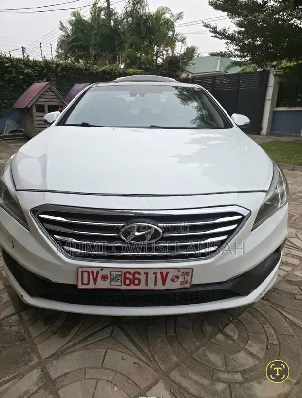 Hyundai Sonata Limited 4dr Sedan (2.4L 4cyl 6A) 2015 White · Photo 1