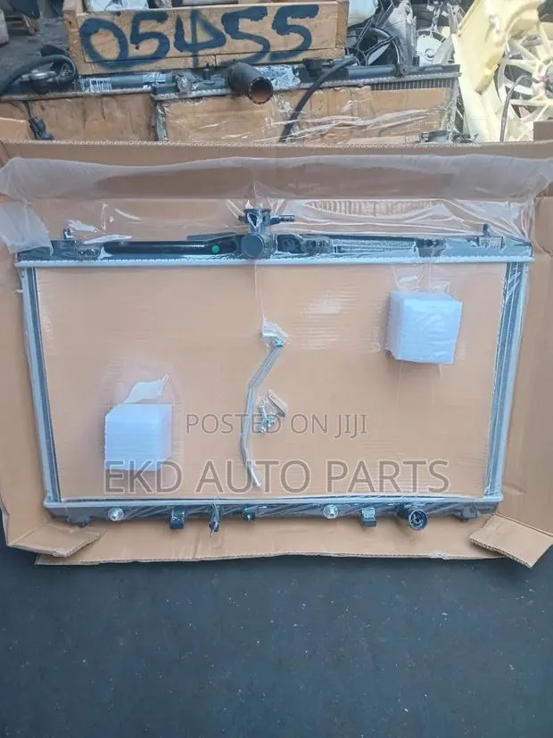 Toyota Camry Spider 2012 - 2014 Radiator · Photo 1