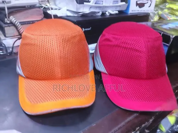 Safety Bump Cap · Photo 1