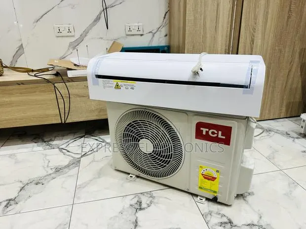Fabulous Sleek White Air Conditioner TCL 1.5hp · Photo 1